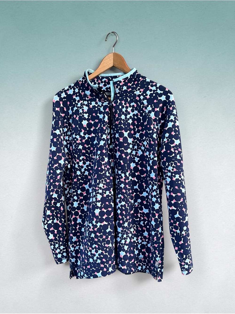 T By Talbots 1/2 Zip Womens
Size L Blue Bubble Print Top